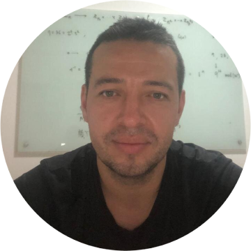 Cesar Adolfo