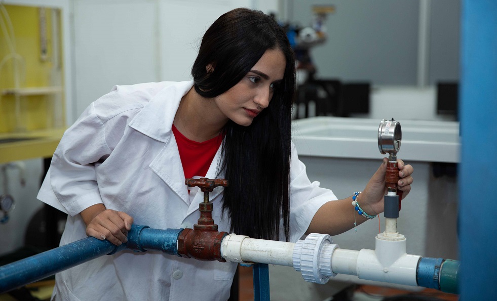 UTB recibe renovación de la acreditación de alta calidad del programa de Ingeniería Industrial