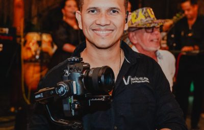 Isaías cubriendo un evento //Cortesía:Isaías Villalba